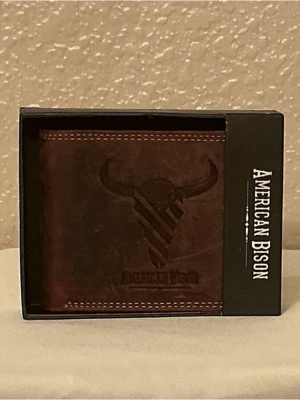 American Bison Brown Leather Wallet with Wooden Gift Box